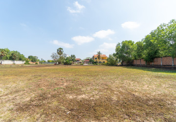 8019 Sqm Land  For Sale - Svay Dangkum, Siem Reap thumbnail