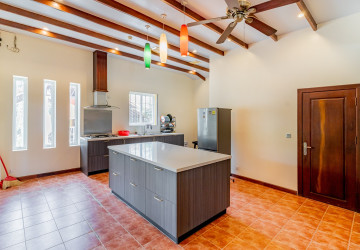 3 Bedroom Villa For Rent - Takhmao, Kandal - Cambodia thumbnail