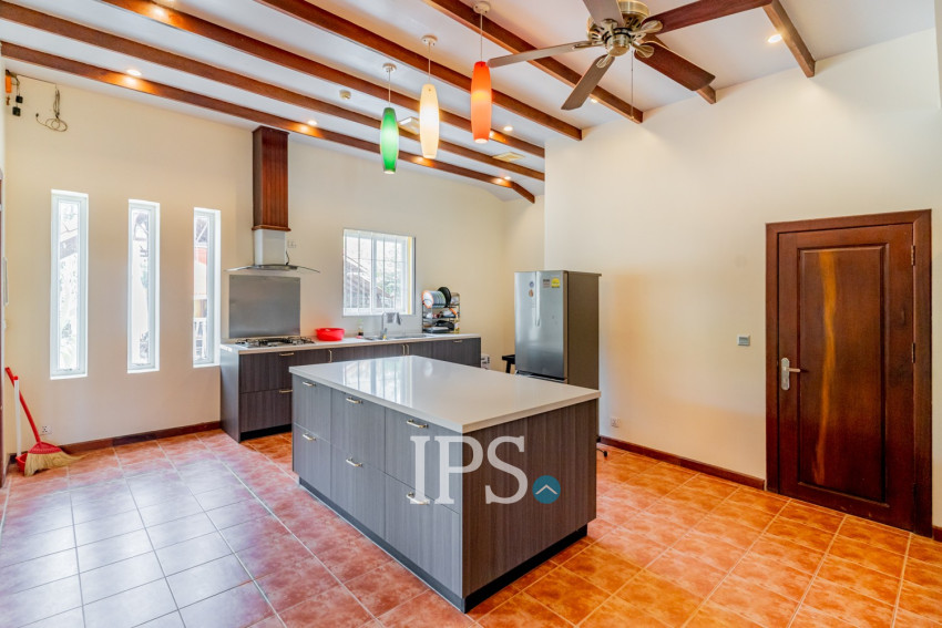 3 Bedroom Villa For Rent - Takhmao, Kandal - Cambodia