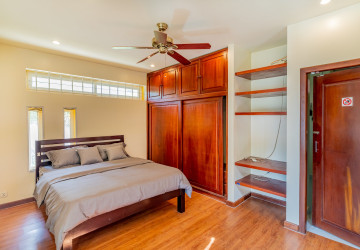 3 Bedroom Villa For Rent - Takhmao, Kandal - Cambodia thumbnail