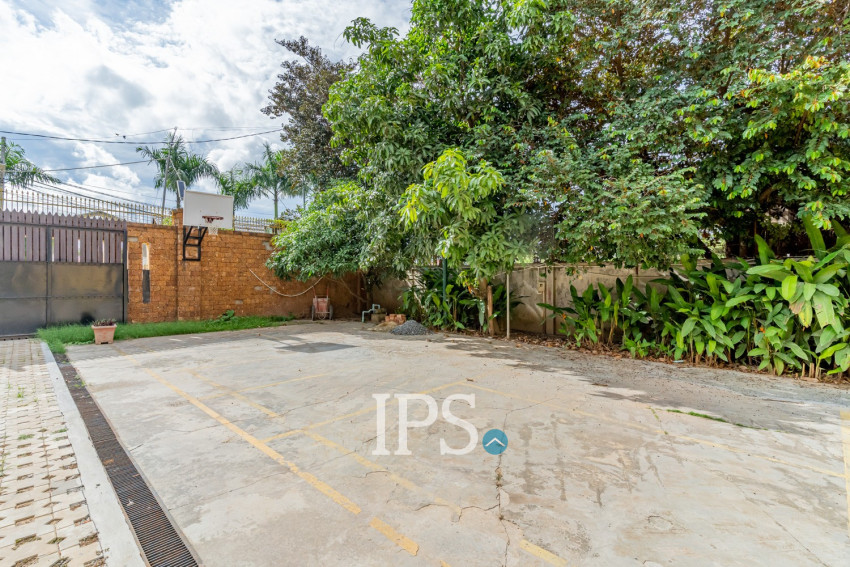 3 Bedroom Villa For Rent - Takhmao, Kandal - Cambodia