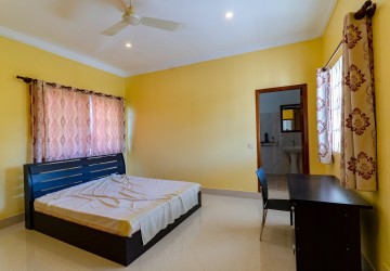 6 Bedroom Villa Property For Sale - Lvea Aem, Kandal Province thumbnail