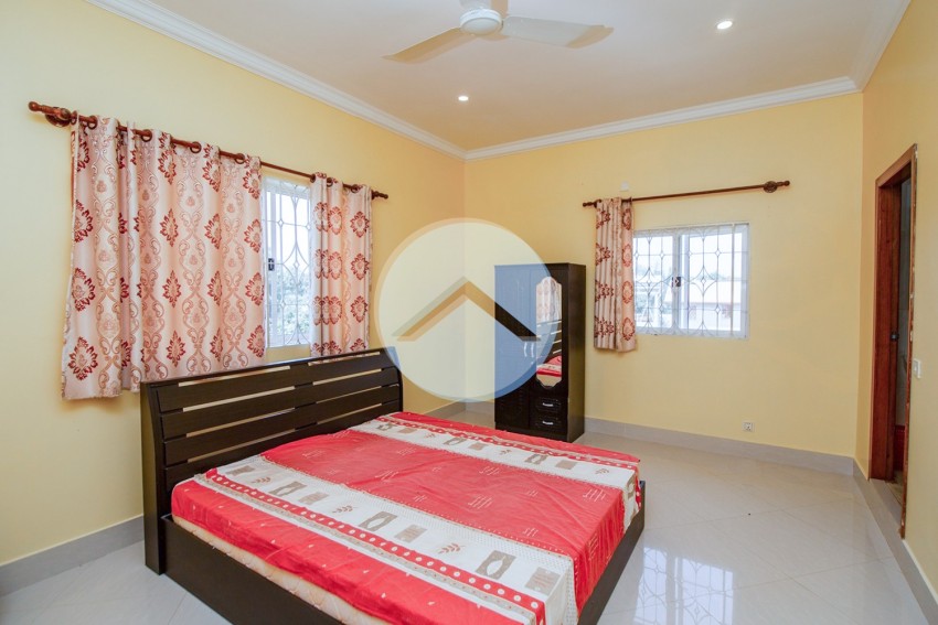 6 Bedroom Villa Property For Sale - Lvea Aem, Kandal Province