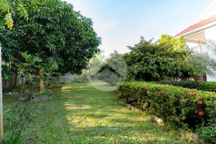 6 Bedroom Villa Property For Sale - Lvea Aem, Kandal Province