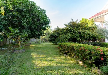 6 Bedroom Villa Property For Sale - Lvea Aem, Kandal Province thumbnail