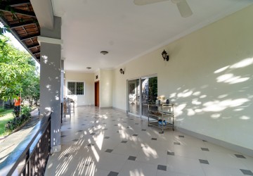 6 Bedroom Villa Property For Sale - Lvea Aem, Kandal Province thumbnail
