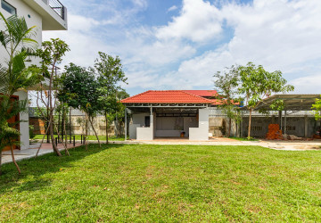 4 Bedroom Villas For Rent - Svay Dangkum, Siem Reap thumbnail