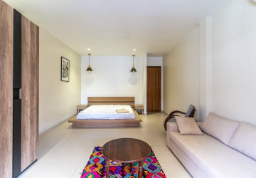 2 Bedroom Townhouse For Rent - Chakto Mukh, Phnom Penh thumbnail