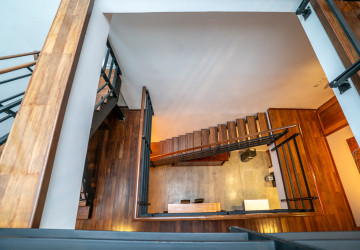 2 Bedroom Townhouse For Rent - Chakto Mukh, Phnom Penh thumbnail