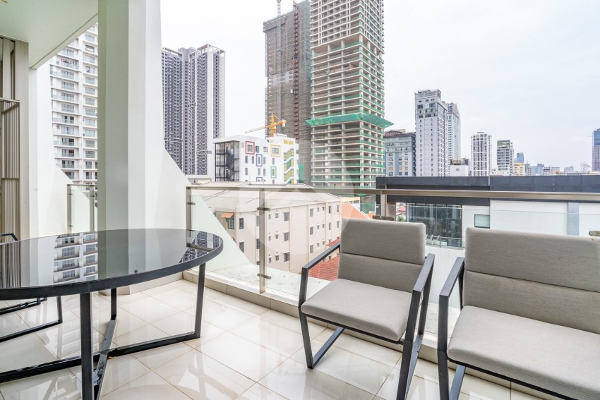 6th Floor 3 Bedroom Condo For Sale - Embassy Central, BKK1, Phnom Penh