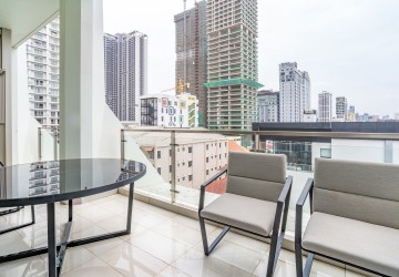 6th Floor 3 Bedroom Condo For Sale - Embassy Central, BKK1, Phnom Penh thumbnail