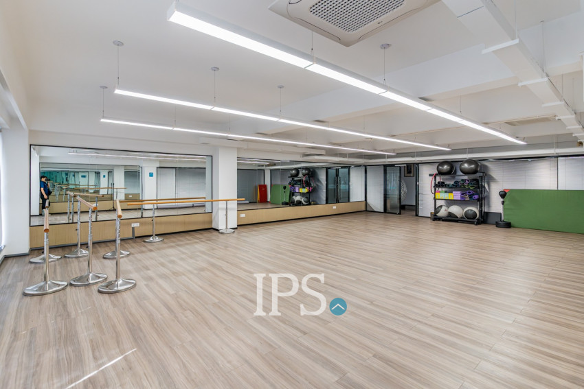 2 Bedroom Serviced Apartment For Rent - One Park, Srah Chork, Phnom Penh