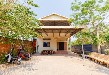 3 Bedroom House For Sale - Svay Dangkum, Siem Reap thumbnail