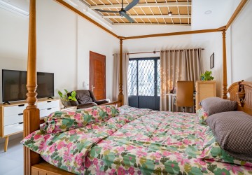 4 Bedroom Villa For Rent -Psar Derm Thkov- Phnom Penh thumbnail