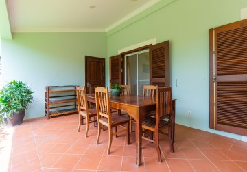 4 Bedroom Villa For Rent - Yen Dy II, Svay Dangkum, Siem Reap thumbnail