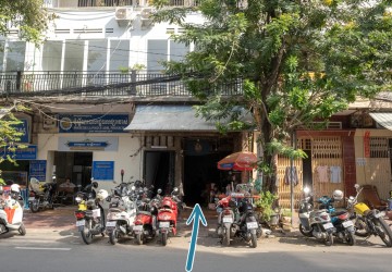 1 Bedroom Loft Apartment For Sale - Phsar Chas, Phnom Penh thumbnail