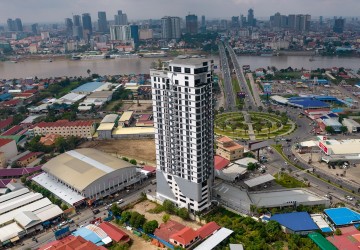 6th Floor 2 Bedroom Condo For Sale in the Peninsula - , Phnom Penh thumbnail