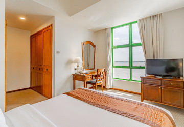 1 Bedroom Serviced Apartment For Rent - Chakto Mukh, Phnom Penh thumbnail