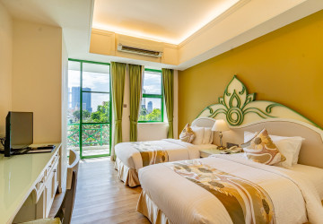 2 Bedroom Serviced Apartment For Rent - Chakto Mukh, Phnom Penh thumbnail