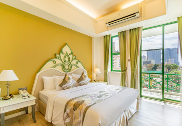 2 Bedroom Serviced Apartment For Rent - Chakto Mukh, Phnom Penh thumbnail