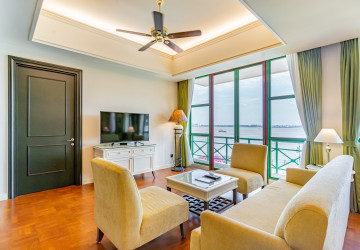 3 Bedroom Serviced Apartment For Rent - Chakto Muk, Phnom Penh thumbnail