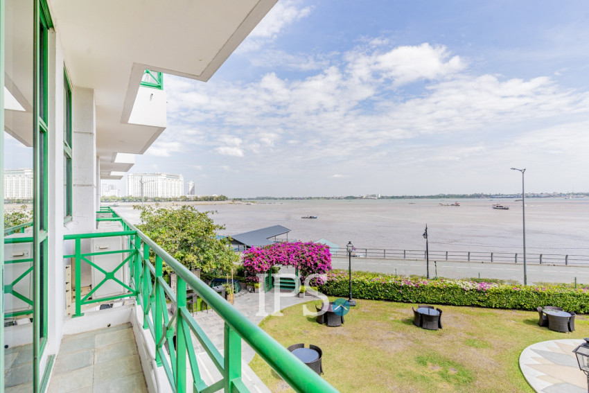 3 Bedroom Serviced Apartment For Rent - Chakto Muk, Phnom Penh