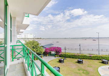 3 Bedroom Serviced Apartment For Rent - Chakto Muk, Phnom Penh thumbnail