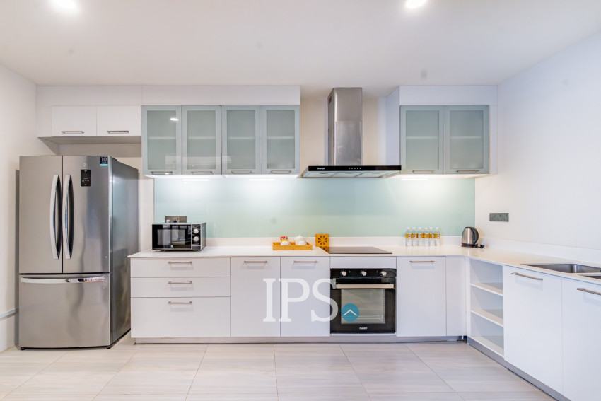 3 Bedroom Serviced Apartment For Rent - Chakto Muk, Phnom Penh