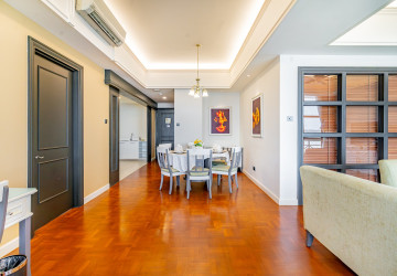 3 Bedroom Serviced Apartment For Rent - Chakto Muk, Phnom Penh thumbnail