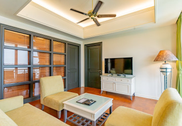 3 Bedroom Serviced Apartment For Rent - Chakto Muk, Phnom Penh thumbnail