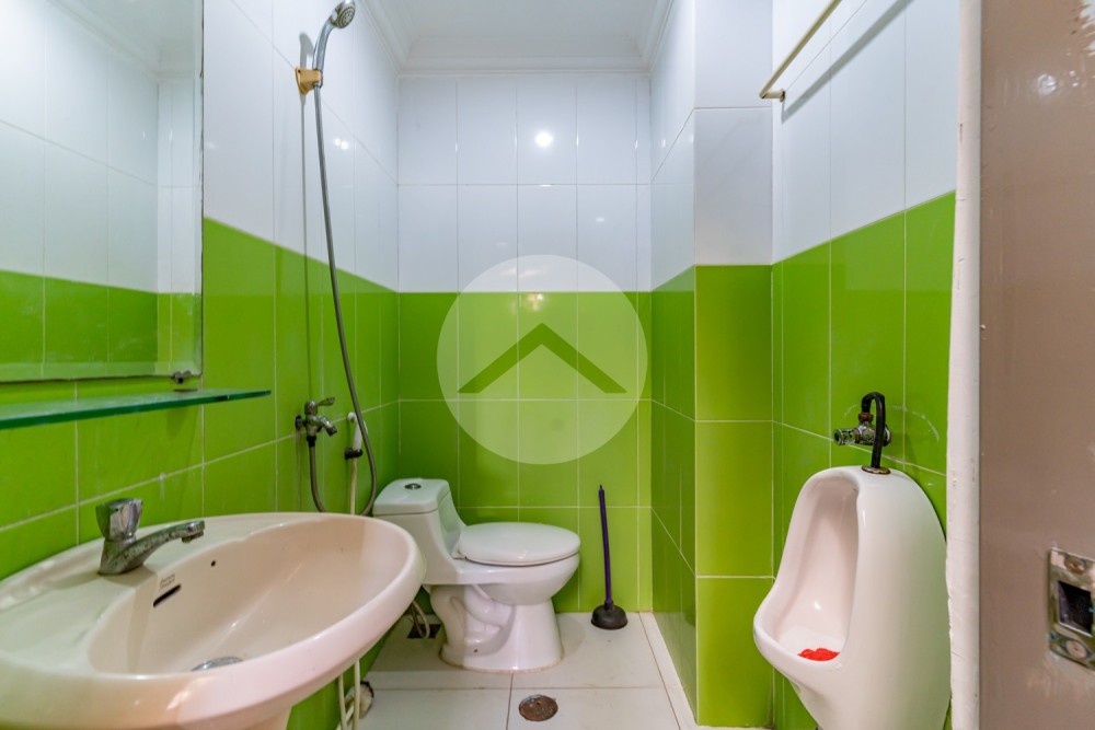5 Bedroom Villa For Rent, Borey Sopheak Mangkol - Chroy Changvar, Phnom Penh - Image 35