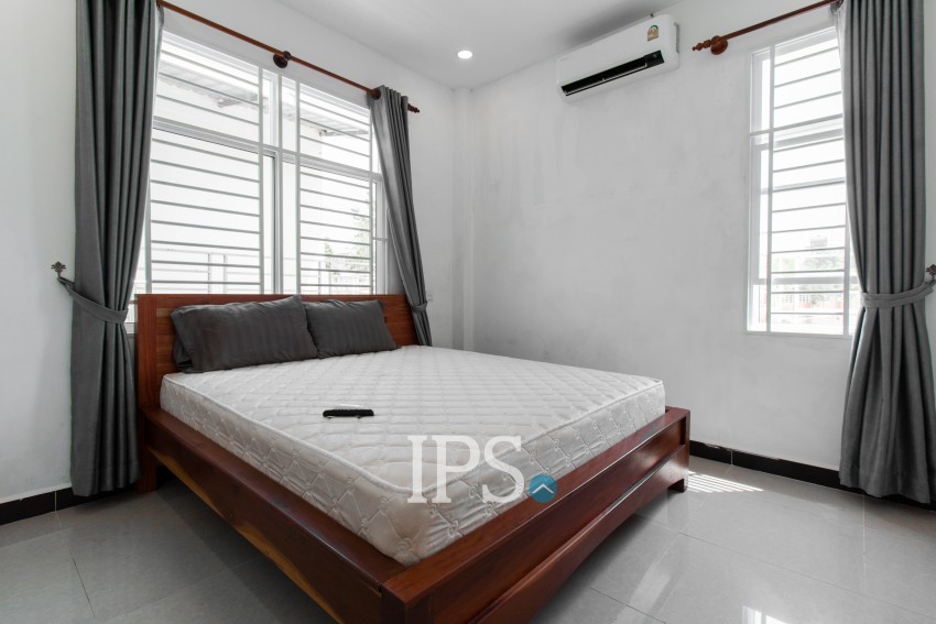 2 Bedroom Villa For Rent - Kandaek, Siem Reap