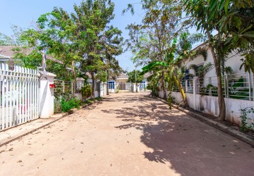 2 Bedroom Villa For Rent - Kandaek, Siem Reap thumbnail