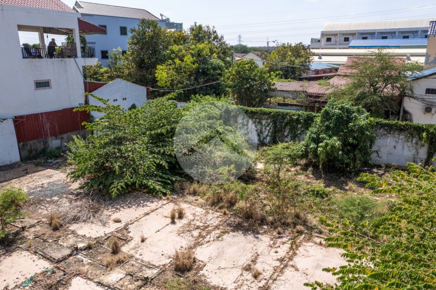 840 Sqm Land For Sale - Chak Angrae Leu, Phnom Penh