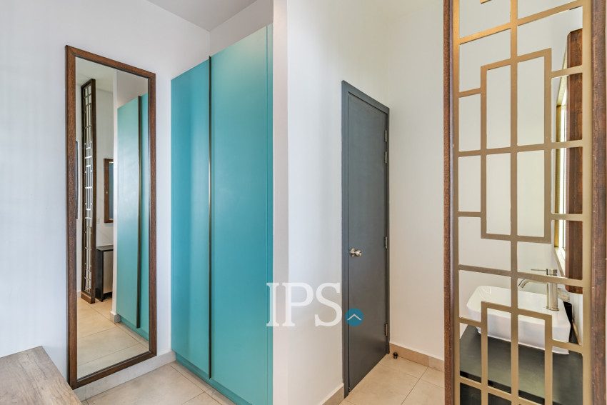 Renovated Duplex 3 Bedroom For Rent - Phsar Kandal 1, Phnom Penh