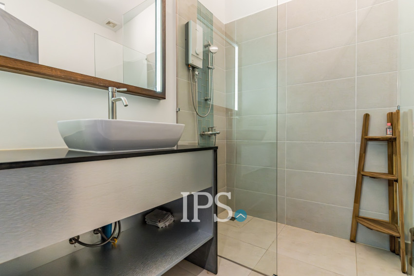 Renovated Duplex 3 Bedroom For Rent - Phsar Kandal 1, Phnom Penh