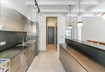 Renovated Duplex 3 Bedroom For Rent - Phsar Kandal 1, Phnom Penh thumbnail