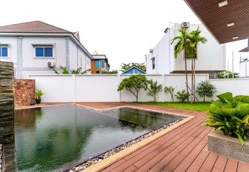 4 Bedroom Villa with Pool - Svay Dangkum, Siem Reap thumbnail