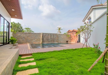 4 Bedroom Villa with Pool - Svay Dangkum, Siem Reap thumbnail