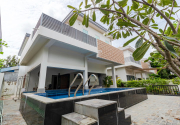 3 Bedroom Villa For Rent - Sra Ngae, Siem Reap thumbnail