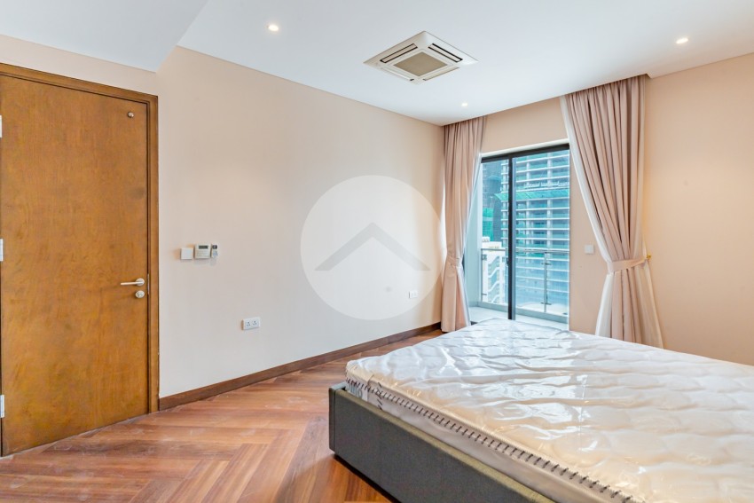 11th Floor 2 Bedroom Condo For Sale - Embassy Central, BKK1, Phnom Penh