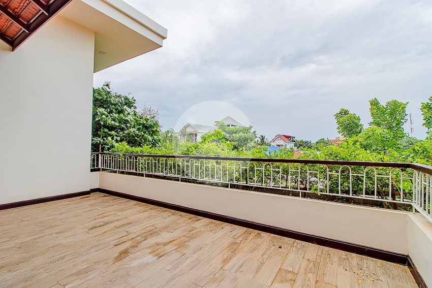 7 Bedroom Villa Compound For Rent - Slor Kram, Siem Reap