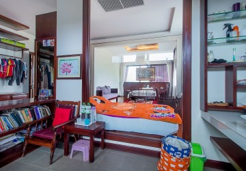 7 Bedroom Villa Compound For Rent - Slor Kram, Siem Reap thumbnail