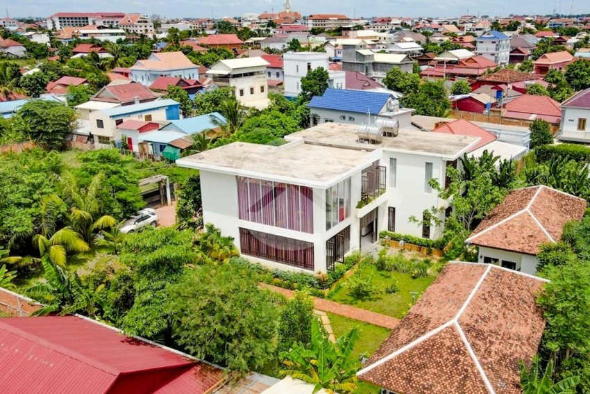 7 Bedroom Villa Compound For Rent - Slor Kram, Siem Reap