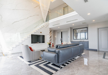 4 Bedroom Duplex Penthouse For Rent - BKK1, Phnom Penh thumbnail