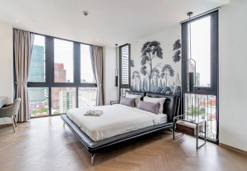 4 Bedroom Duplex Penthouse For Rent - BKK1, Phnom Penh thumbnail