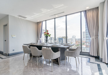 4 Bedroom Duplex Penthouse For Rent - BKK1, Phnom Penh thumbnail