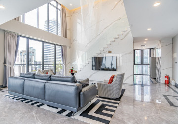 4 Bedroom Duplex Penthouse For Rent - BKK1, Phnom Penh thumbnail