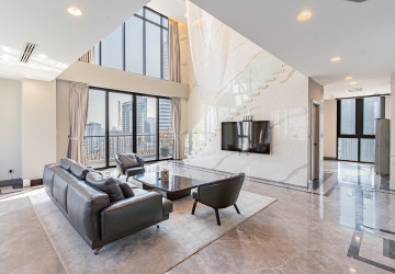 Duplex 4 Bedroom Serviced Penthouse For Rent - BKK1, Phnom Penh thumbnail