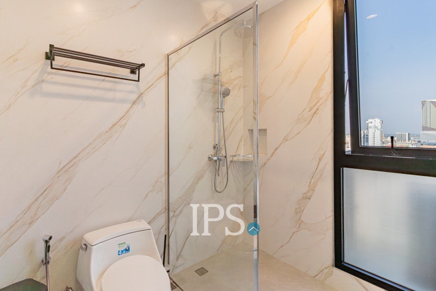 Duplex 4 Bedroom Serviced Penthouse For Rent - BKK1, Phnom Penh